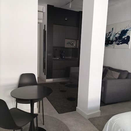 Апартаменты A-Cero Living Малага Экстерьер фото